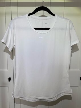 Nike White Short Sleeve Dri-FIT Tee